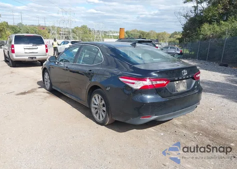 2020 Toyota Camry Le из США, поврежденный, VIN 4T1C11AK0LU368459